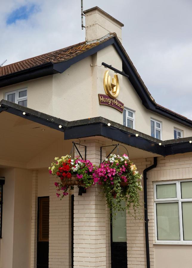 Highwayman Hotel Dunstable Kültér fotó