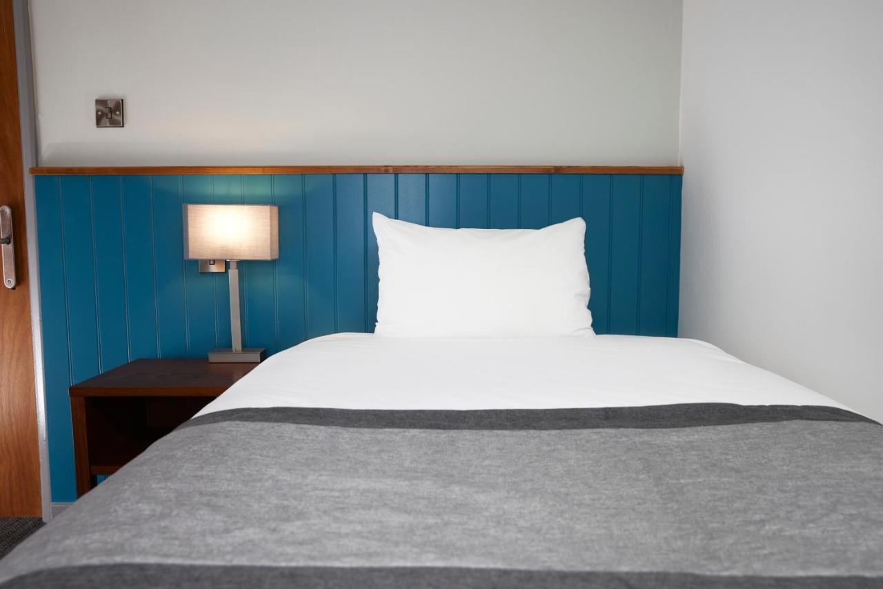 Highwayman Hotel Dunstable Kültér fotó